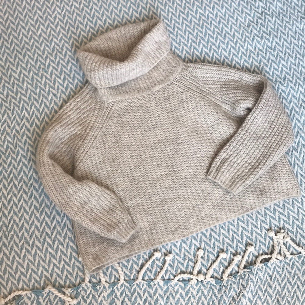 Zara knit sweater